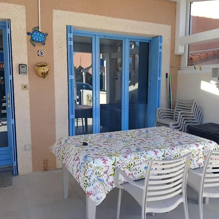 Maisonnette N 43 La Tortue Hébergement de vacances
